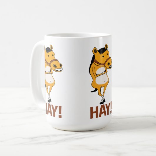 Lustiges Pferd vorbei fallen gelassen, um Heu zu Kaffeetasse (Vorderseite Links)