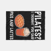 Lustiges Pilates Ich dachte, du hättest Kuchen und Fleecedecke (Vorderseite (Horizontal))