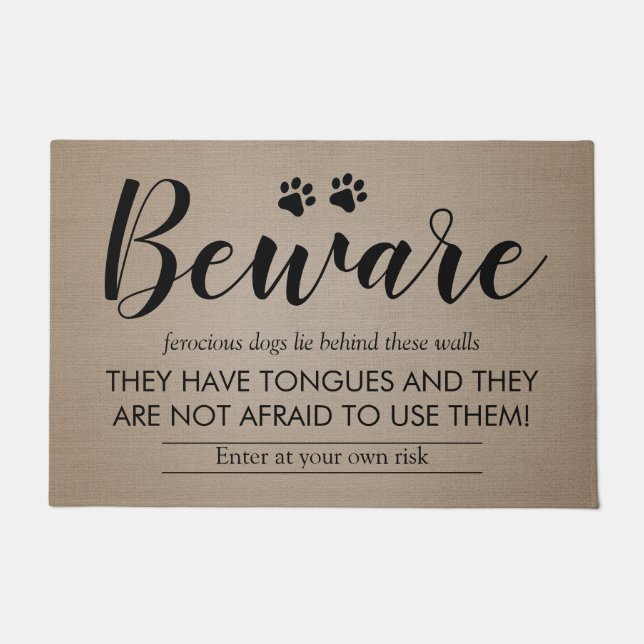 Lustiges rustikales Land passen von den Hunden auf Fußmatte (Vorderseite)