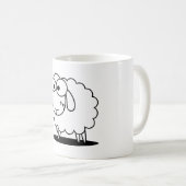 Lustiges „Schwarzes ein weißes Lamm" Kaffeetasse (VorderseiteRechts)