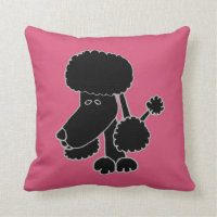 Lustiges schwarzes Pudel-Hündchen