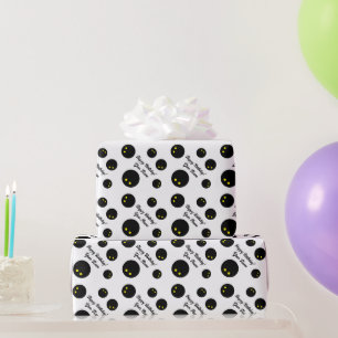 Lustiges schwarzes Squashball-Muster Sport Geburts Geschenkpapier