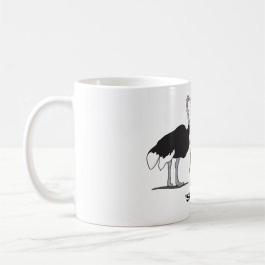 Lustiges Strauß-Pinguin-Kiwi-Fliegen-Huhn führen Kaffeetasse (Links)