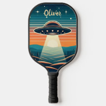 Lustiges Vintage-UFO bei Sonnenuntergang Personali