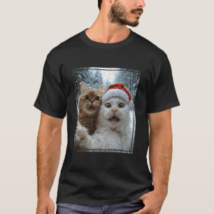 Lustiges Weihnachtskatze-Selfie-Santa-Hut-Design T-Shirt