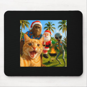 Lustiges Weihnachtskatzen-Selfie mit Bigfoot &amp; Mousepad