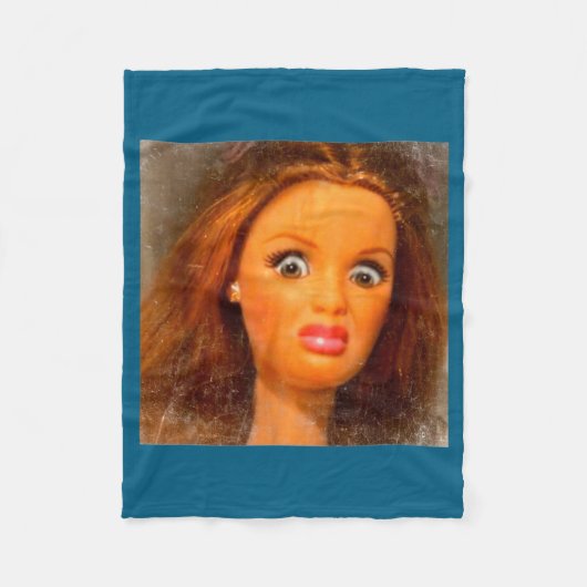 Lustiges widerliches Puppen-Gesicht-Meme Fleecedecke (Vorderseite)