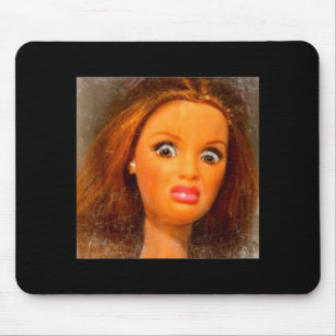 Lustiges widerliches Puppengesicht Meme Mousepad