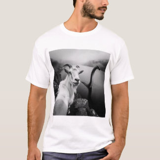 Lustiges Ziegen-Selfie mit Loch-Ness-Monster-T-Shi T-Shirt
