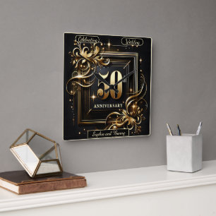 Lustrous Gold: 50 Jahre Feier Quadratische Wanduhr