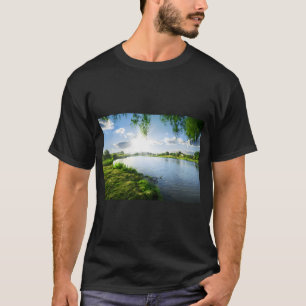Lutefisk-Überlebender Lustiger skandinavischer Ang T-Shirt