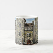Lüttich, ein surreales Traumhaus Burg Stone Kaffeetasse (Mittel)