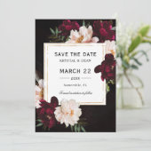 Luxe Dark Moody Burgundy Blush Floral Wedding Save The Date (Stehend Vorderseite)