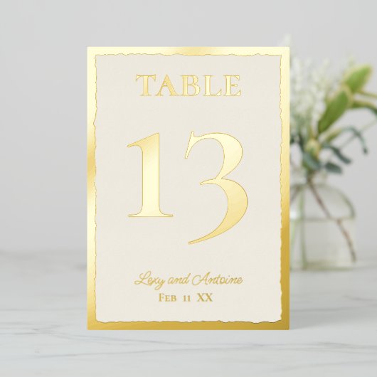 Luxe Gold Bold Edge Ecru Wedding Tischnummer (Stehend vorne)