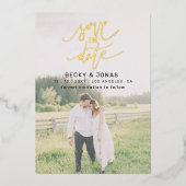 Luxe Gold Calligraphy 2 Fotos Save the Date Folieneinladung (Vorderseite)