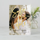 Luxe Handgeschriebenes Script-Foto Save the Date Folieneinladung (Stehend vorne)