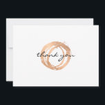 Luxe Imitate Rose Gold Painted Circle Vielen Dank Mitteilungskarte<br><div class="desc">Auf dieser Dankeschön-Karte zeigt ein Bio, bemalteter Kreis in Imitaten aus Rose-Gold ein künstlerisches Design. Die Rückseite der Karte wird absichtlich leer verlassen, um ausreichend Schreibraum zu bieten. Ideal für Dankeschön-Notizen, Ankündigungen oder persönliche Schreibwaren - einfach den Text "Danke" auf der Vorderseite der Karte für Ihren eigenen Gebrauch aktualisieren. Kunst...</div>