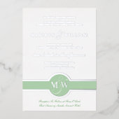 Luxe Monogram Modern Wedding Green Silberfolie Folieneinladung (Vorderseite)