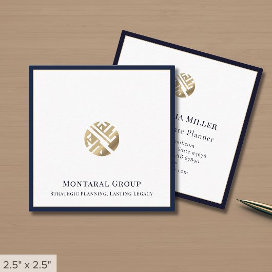 Luxe Navy Blue Border Gold Logo Quadratische Visitenkarte