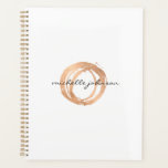Luxe Rose Gold Painted Circle Terminierungsbuch Planer<br><div class="desc">Ein Bio gemalter Kreis in Imitaten Gold aus metallischer Rose wird zu einem luxuriösen Logo auf diesem Designer-Terminkalender mit dem Zusatz Ihres Namens oder Firmennamens in einer schicken Typenbehandlung. Ideal für Schönheitssalons, Nagelstudios, Hochzeitsplaner, Veranstaltungsplaner oder für den persönlichen Gebrauch. Kunstwerk und Design bis 12.01 Uhr, ein Boutique-Design-Studio. © 1201AM CREATIVE...</div>