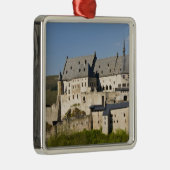 Luxemburg, Vianden. Vianden Chateau (b. 15. Silbernes Ornament (Rechts)