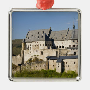Luxemburg, Vianden. Vianden Chateau (b. 15. Silbernes Ornament