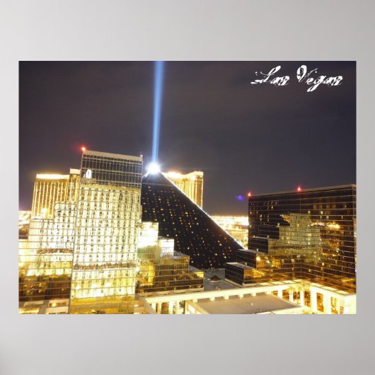 Luxor bei Nacht Poster (Vorne)