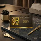 Luxuriös Dunkelbraun Texturierter QR Code Minimal Visitenkarte