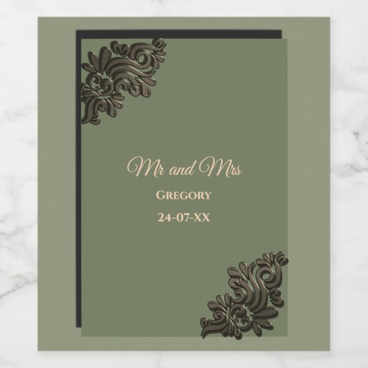 Luxuriös Modernes Sage Green & Gold Metall Weinetikett (Einzelnes Label)