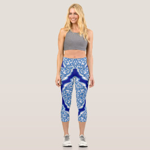 Luxuriös weiß-blau, türkisch dekoriert. capri leggings