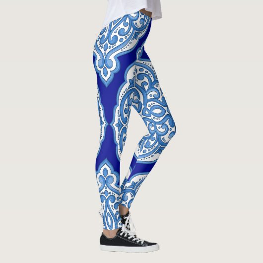 Luxuriös weiß-blau, türkisch dekoriert. leggings (Rechts)