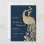 Luxuriöse blaue goldene königliche Pfaue elegante Einladung (Vorderseite)