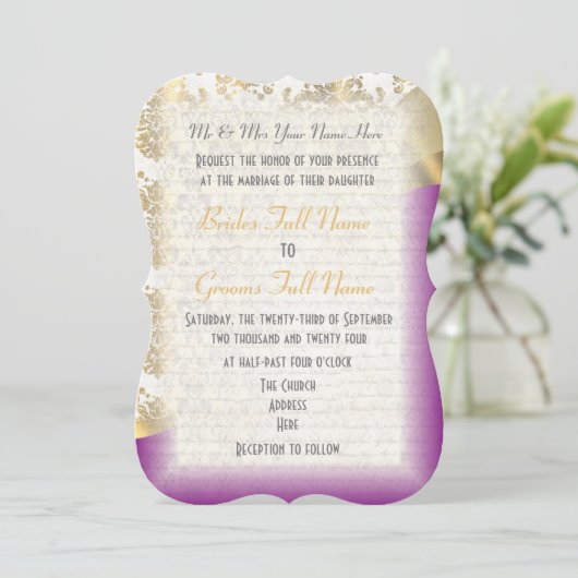 Luxuriöse, dunkle lila und goldene Damasteizeit Einladung (Stehend Vorderseite)