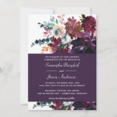 Luxuriöse Eggplant Lila Floral Wedding Einladung (Vorderseite)