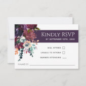 Luxuriöse Eggplant Lila Floral Wedding RSVP (Vorderseite)
