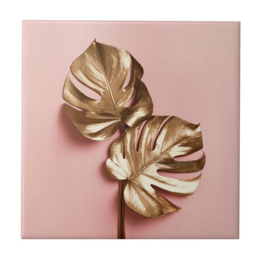 Luxuriöse goldene Monstera Blätter.  Fliese (Vorderseite)