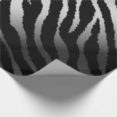 Luxuriöse moderne Zebra Silver Black Line Geschenkpapier (Ecke)
