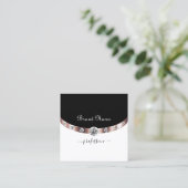 Luxuriöse Rose Schwarz und Weiß mit Monogramm Quadratische Visitenkarte (Stehend Vorderseite)