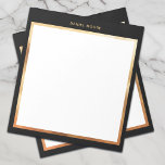 Luxuriöse Schwarz & Metallic Gold Frame Monogram Notizblock<br><div class="desc">Dieses elegante schwarz-goldene Notizblock eignet sich perfekt für den modernen Minimalisten. Mit seinem luxuriösen und beruflichen Aussehen ist es perfekt für Leute,  die gerne Schwarz und Gold und moderne Sachen mögen.</div>