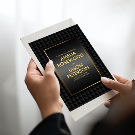 Luxuriöse Schwarz Polygon Shape Muster Hochzeit Einladung