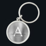 Luxuriöse Silber-Imitate Edelstahl-Monogramm Schlüsselanhänger<br><div class="desc">Luxuriöse Silber Imitate Edelstahl Metallic Eleganter Schlüsselanhänger. Diese Schlüsselanhänger können so angepasst werden,  dass sie Ihren Anfangs- und Vornamen enthalten. Diese Schlüsselketten machen Geburtstags-,  Brautparty- oder Junggeselinnen-Abschied-Favoriten großartig.</div>