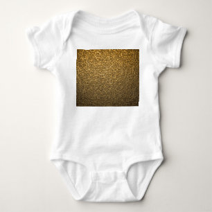 Luxuriöse Verpackung, helle Spot Highlights. Baby Strampler