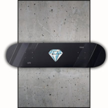 Luxuriöser Diamant auf elegantem Schwarz