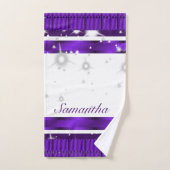 Luxuriöser Name für weiße und Lila Schrift Badhandtuch Set (Handtuch)