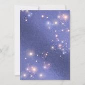 Luxuriöser Verzierter Silberbow auf Lila Quinceañe Einladung (Rückseite)