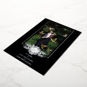 Luxuriöses Black Blüh Chic Silver Folieneinladung (Gedreht)