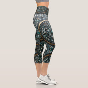 Luxuriöses Circular Mosaic Wall Macro Capri Leggings