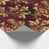 Luxuriöses goldbarockes Muster auf Deep Burgundy Geschenkpapier (Ecke)