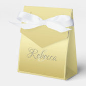 Luxuriöses goldenes Metall, das auf Gold und Silbe Geschenkschachtel (Vorderseite)