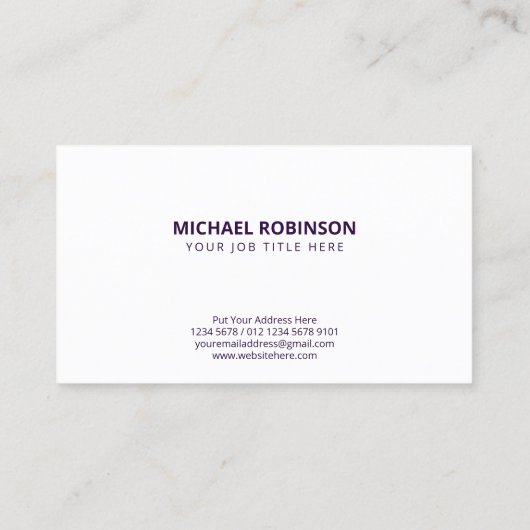 Luxuriöses White Royal Wappen | Initial on Lila Visitenkarte (Rückseite)